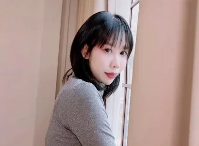 Thiếu nữ đi tìm phòng muốn thuê nhà rồi địt với chủ ngay